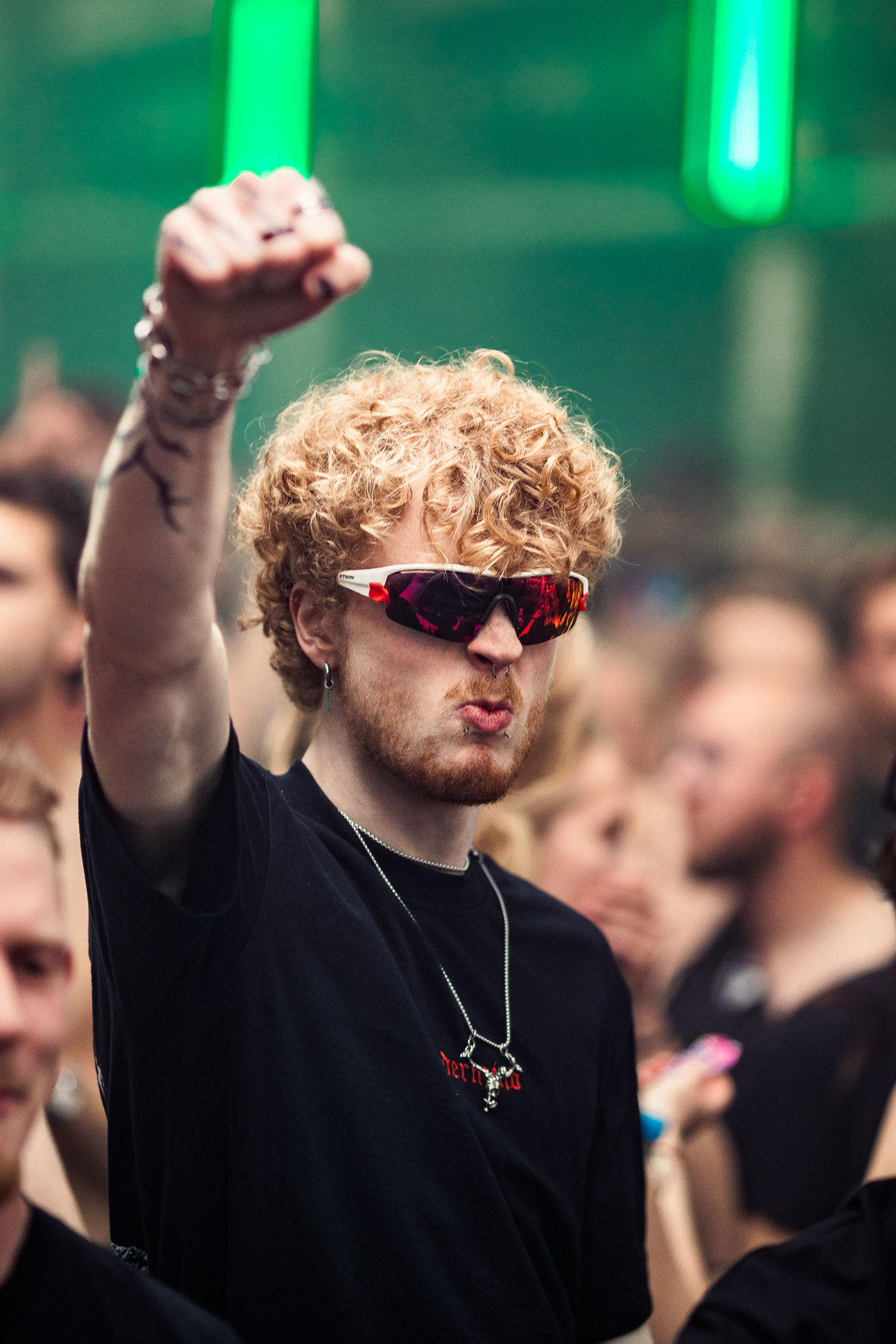 Loading... just a sec